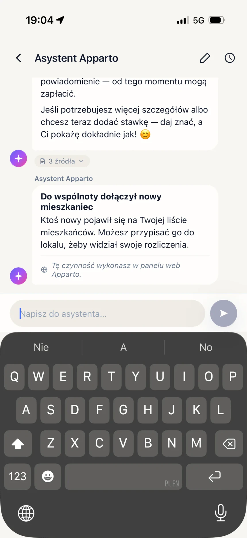 Asystent apparto w aplikacji mobilnej — podpowiada, cytuje źródła i wykonuje czynności we wspólnocie